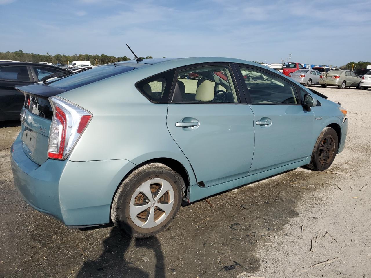 2015 Toyota Prius - Image 3