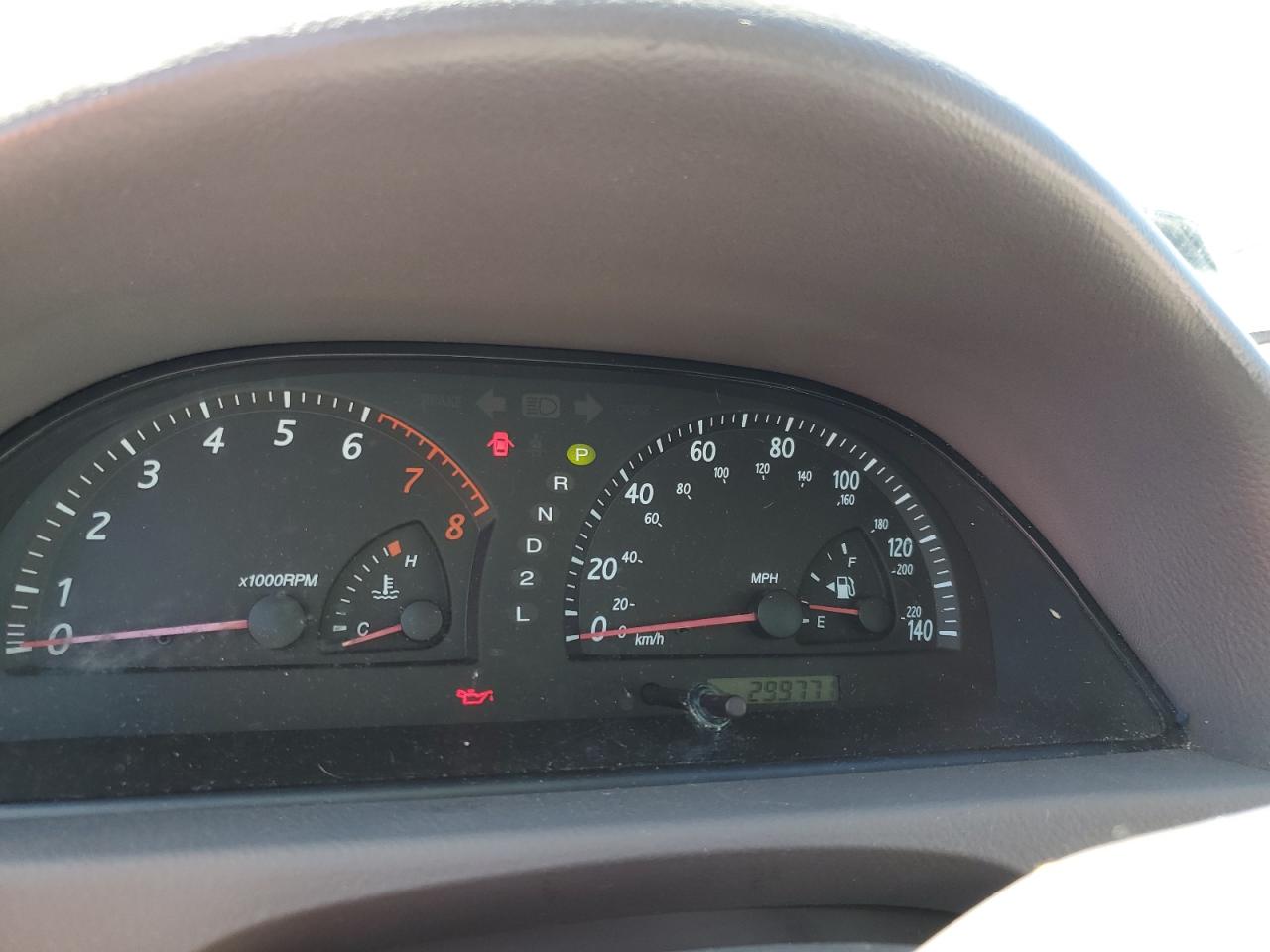 2004 Toyota Camry - Image 9
