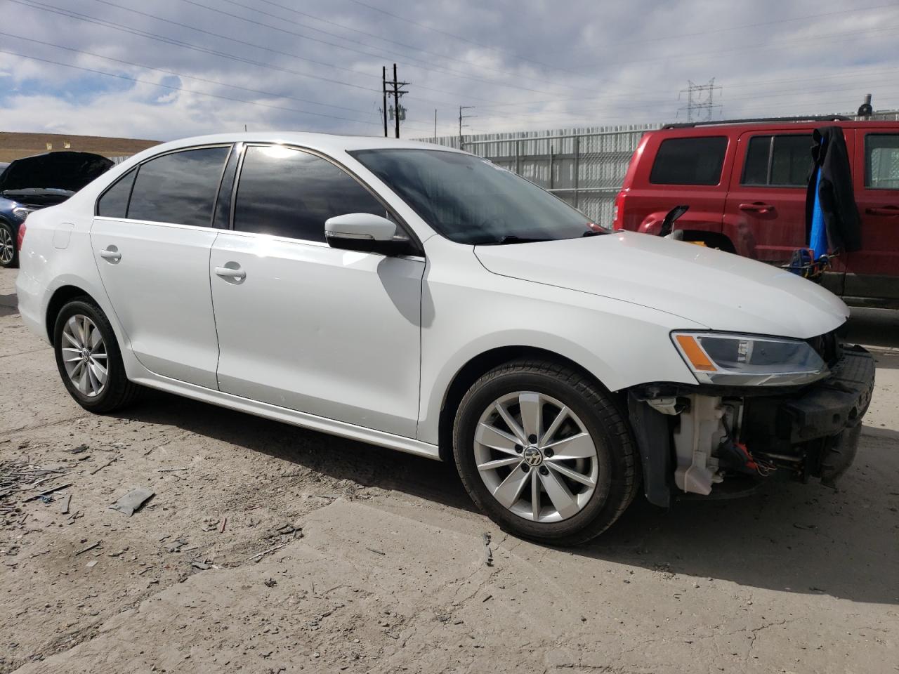 2015 Volkswagen Jetta - Image 4