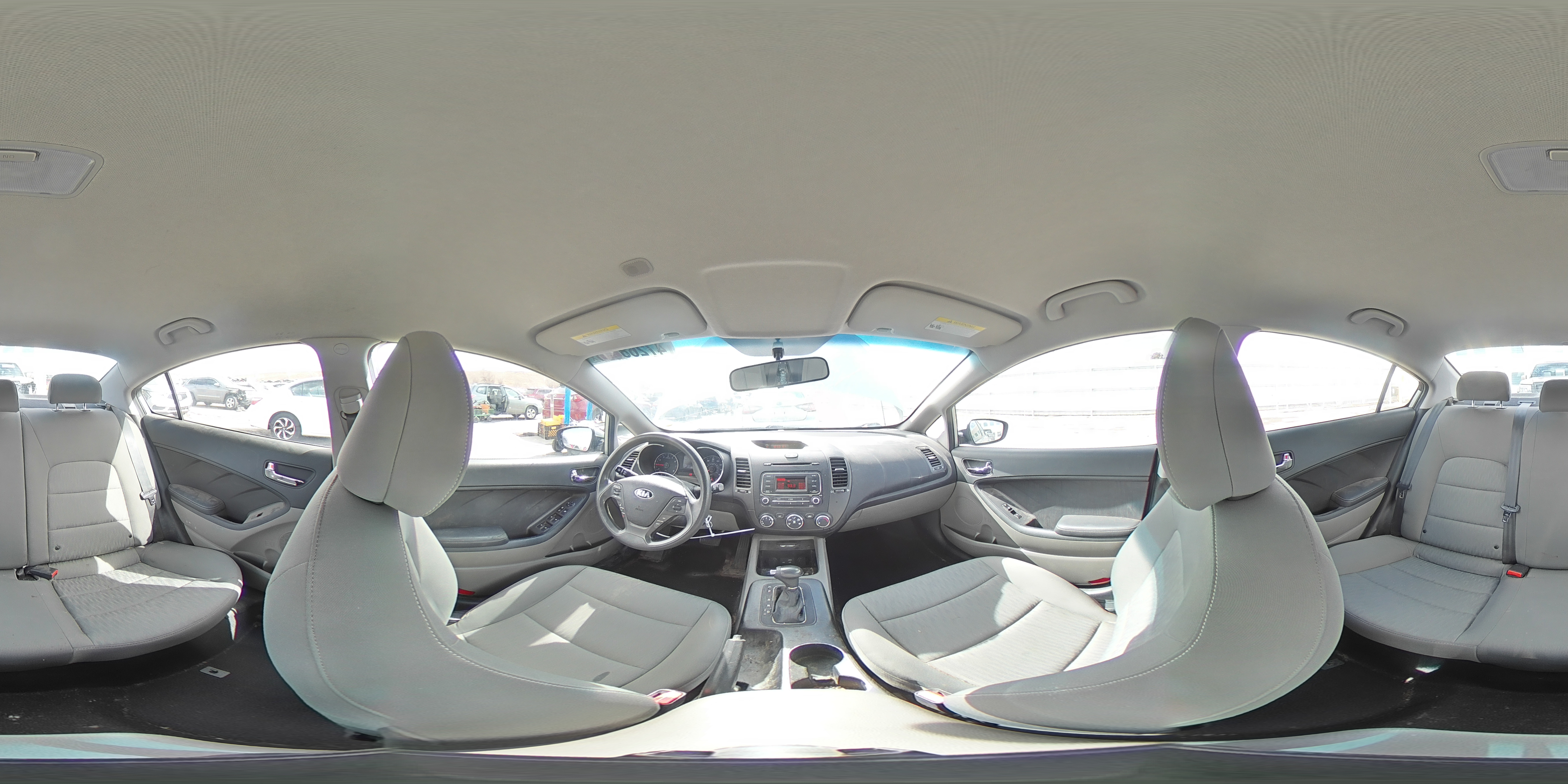 2016 Kia Forte - Image 15