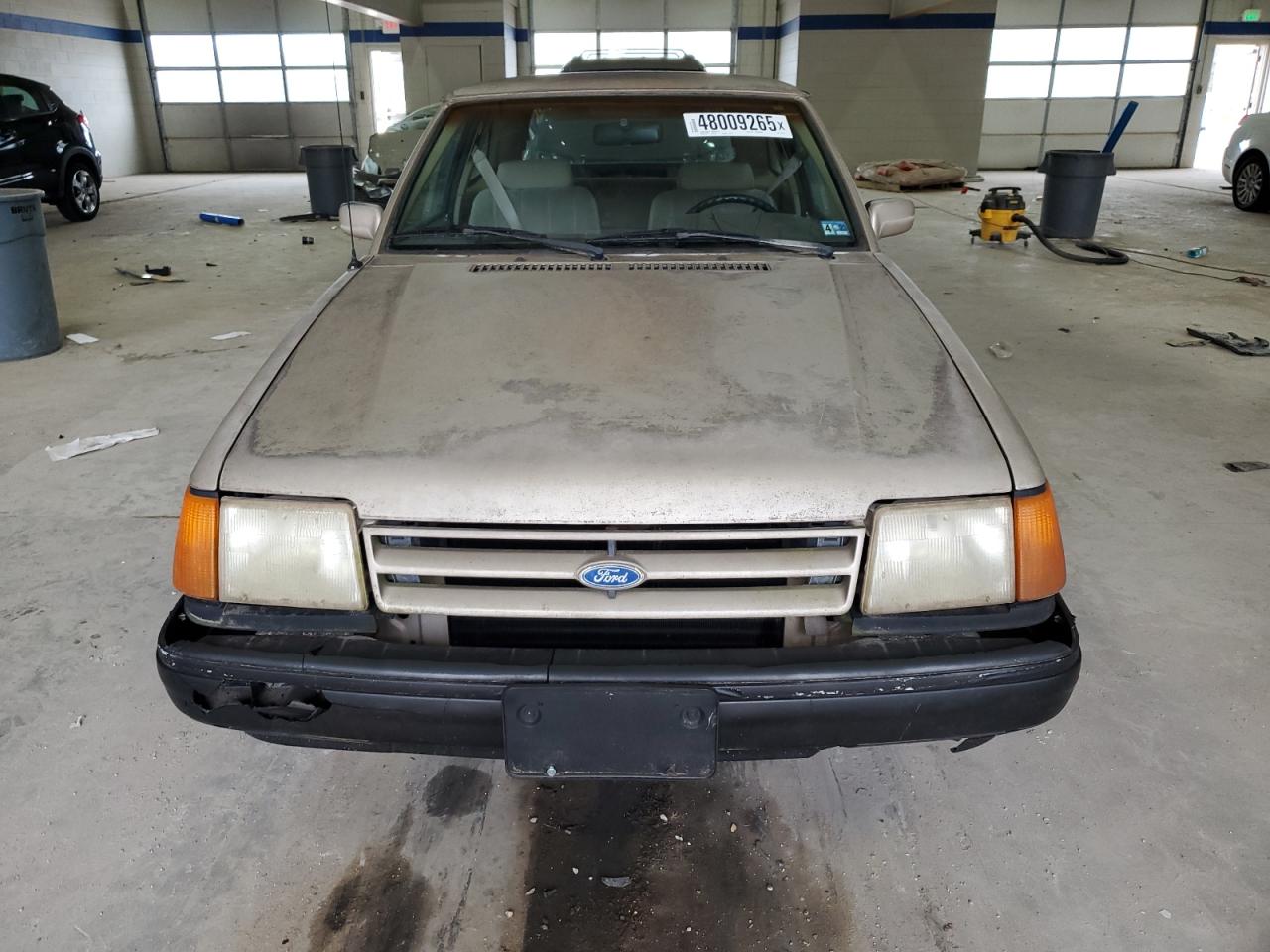 1990 Ford Escort - Image 5
