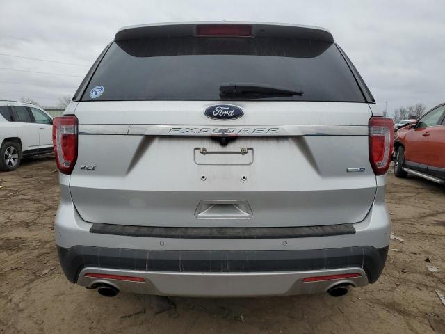  FORD EXPLORER 2017 Srebrny