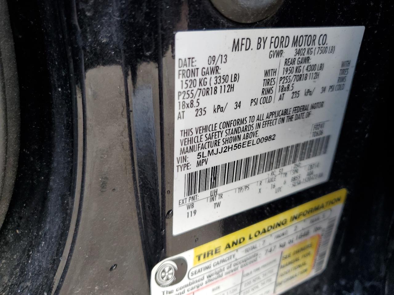 2014 Lincoln Navigator - Image 15