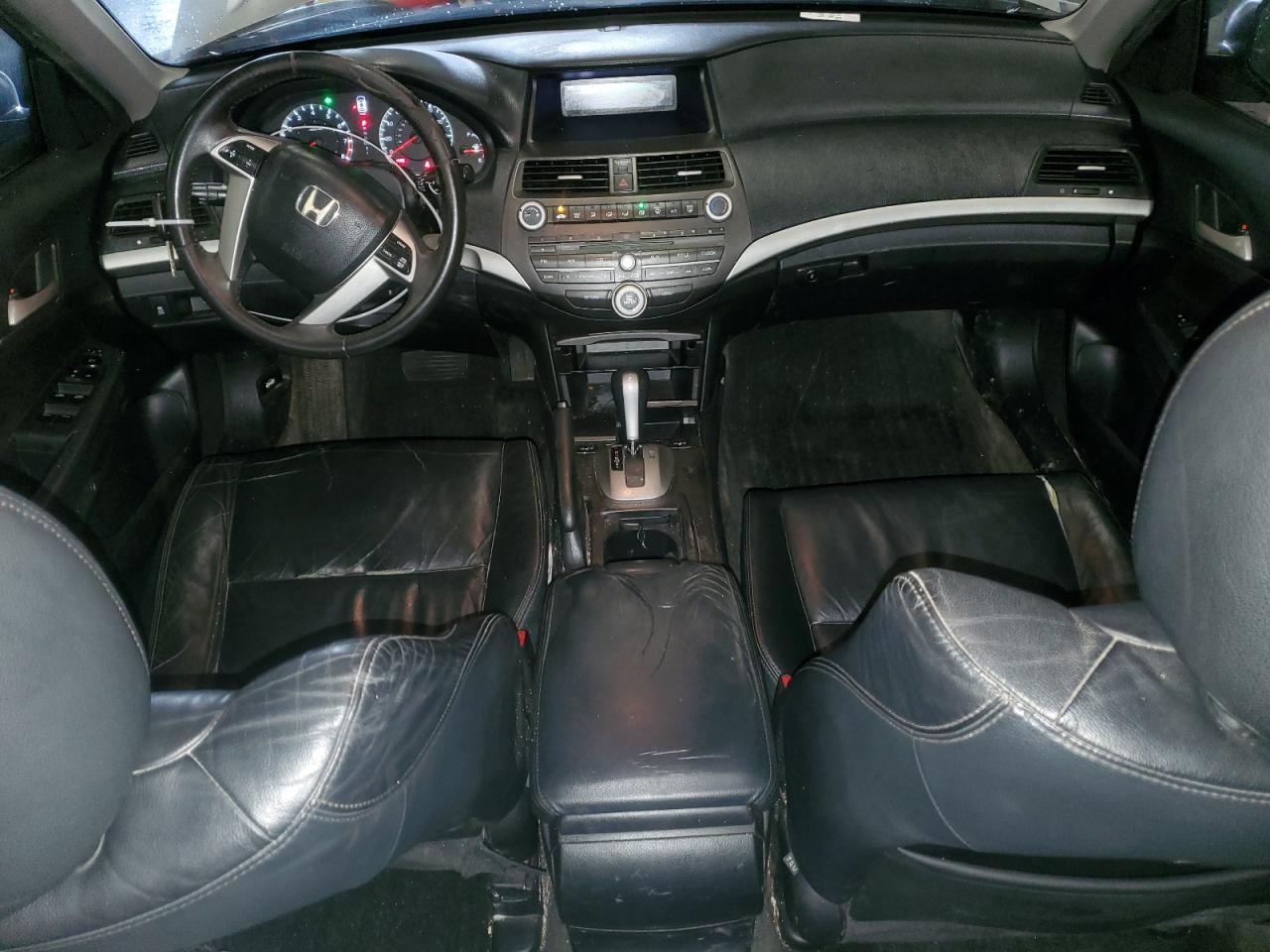 2012 Honda Accord - Image 8
