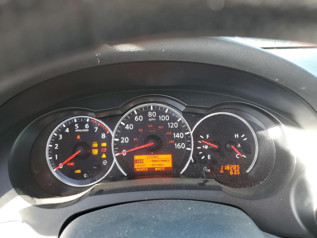 2010 Nissan Altima - Image 9