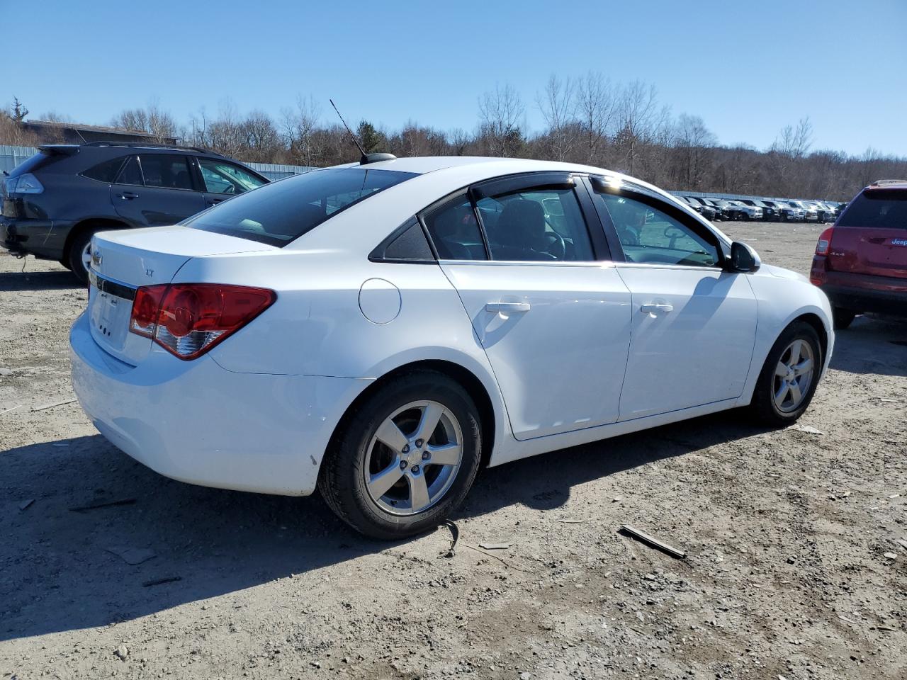 2016 Chevrolet Cruze - Image 3