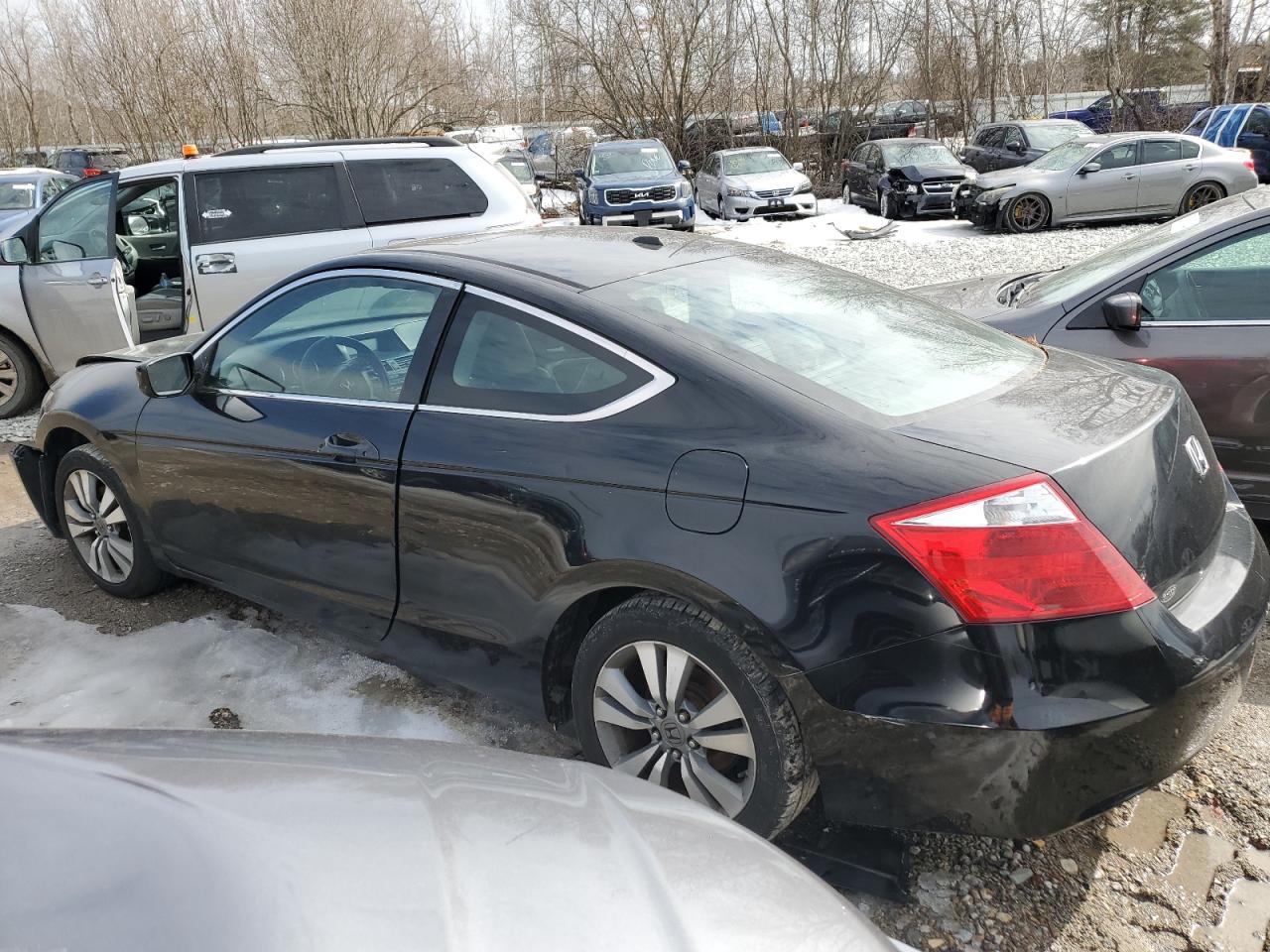 2009 Honda Accord - Image 2