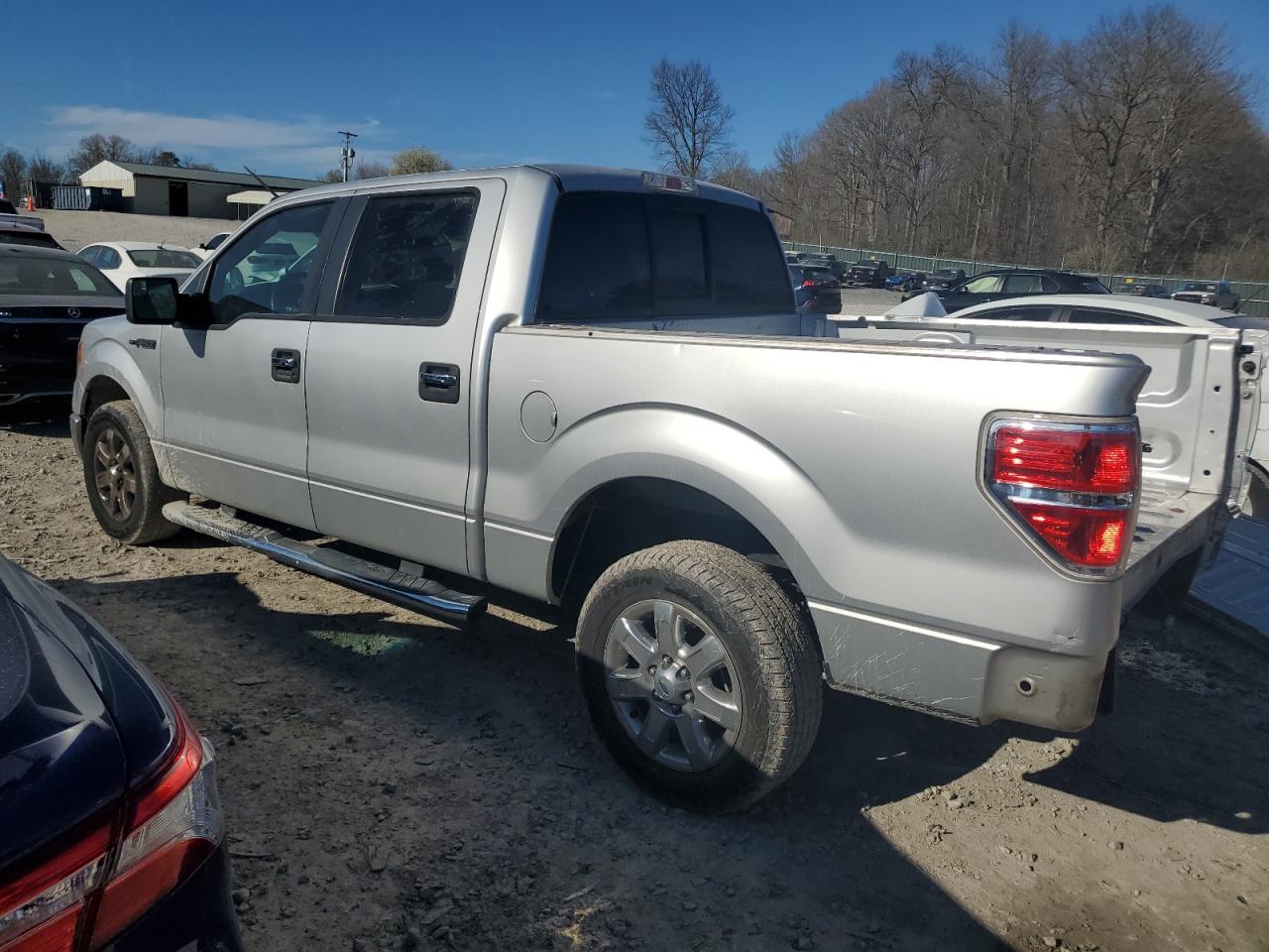 2014 Ford F-150 - Image 2
