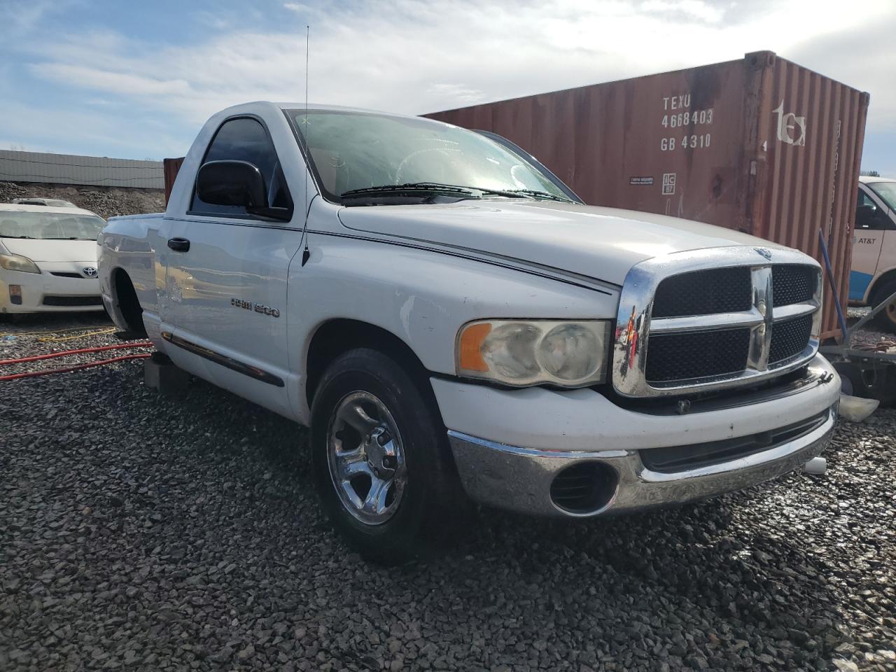 2005 Dodge RAM - Image 4