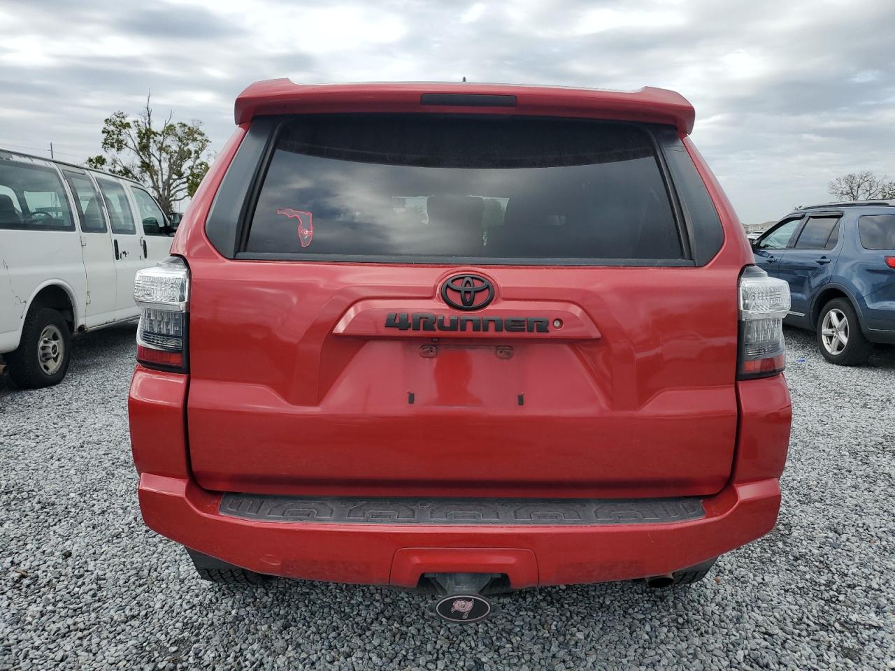 2017 Toyota 4Runner - Image 6