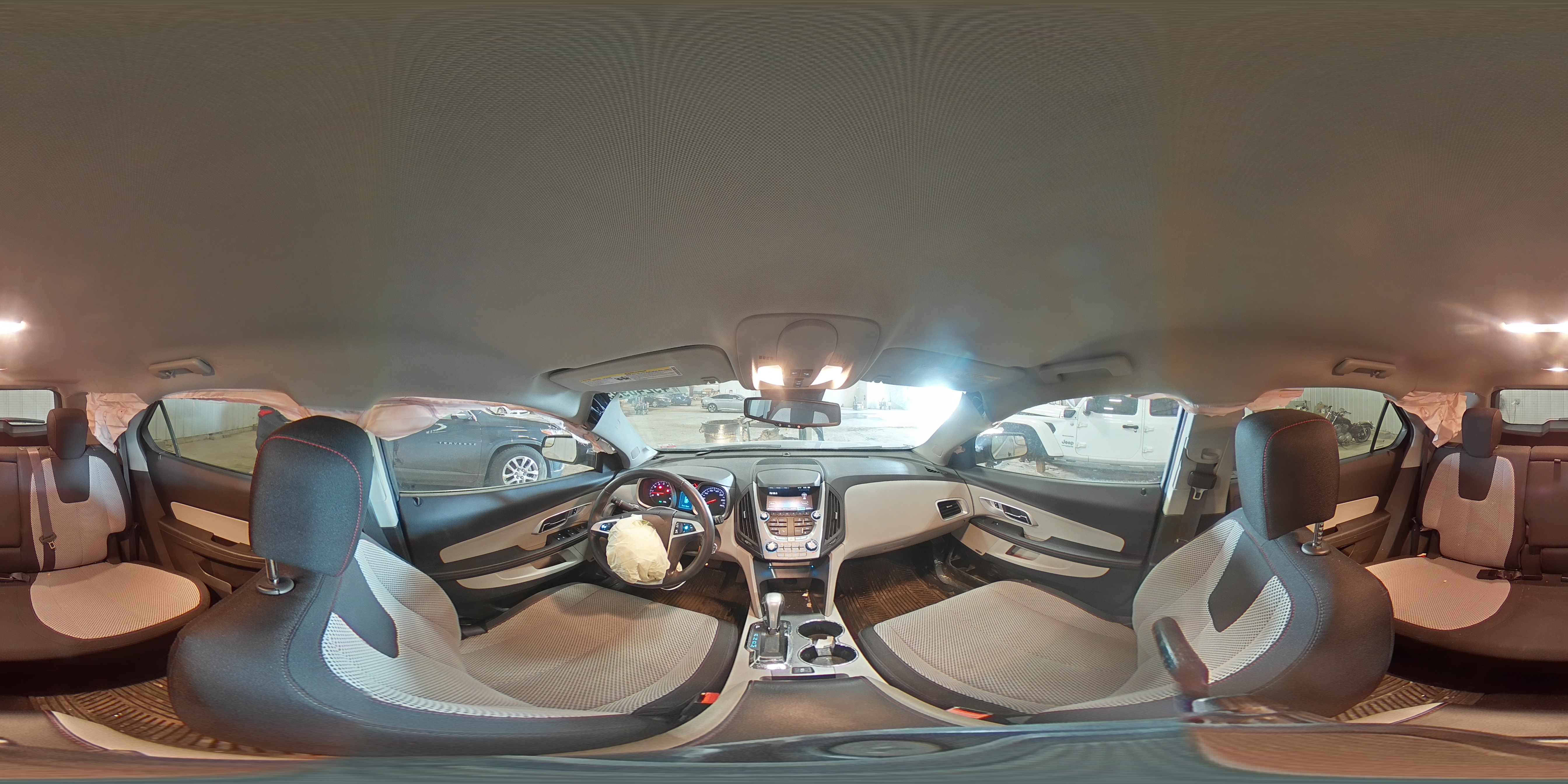 2014 Chevrolet Equinox - Image 13