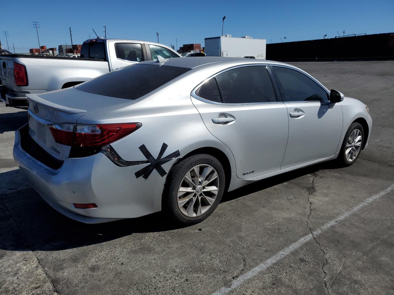 2014 Lexus ES - Image 3
