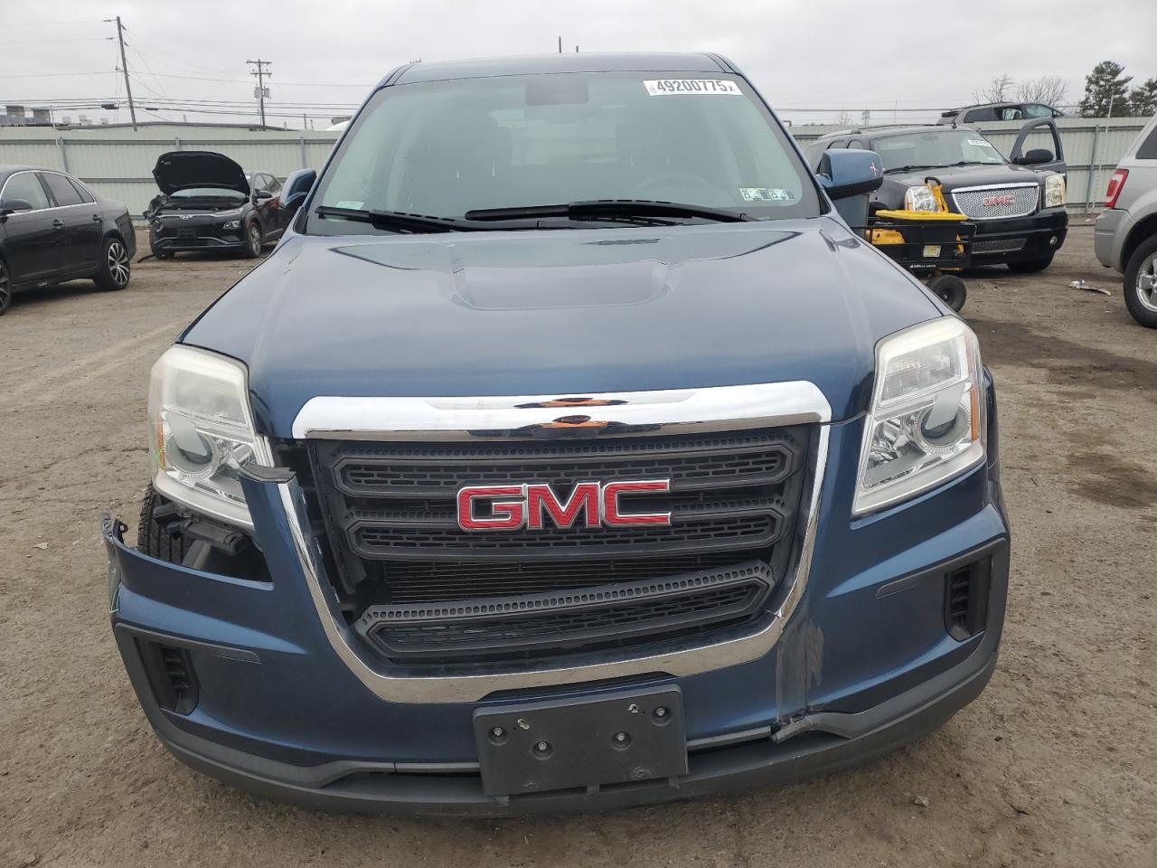 2017 GMC Terrain - Image 5