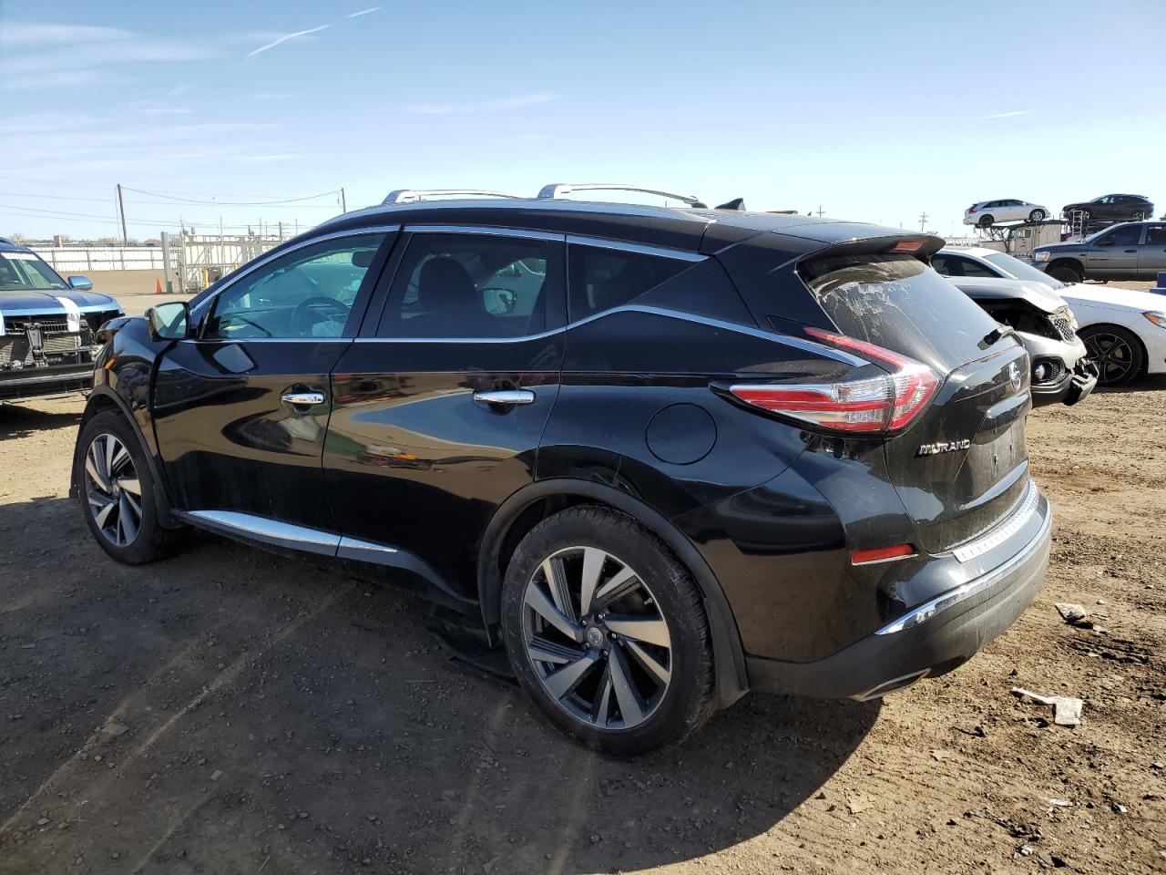 2015 Nissan Murano - Image 2