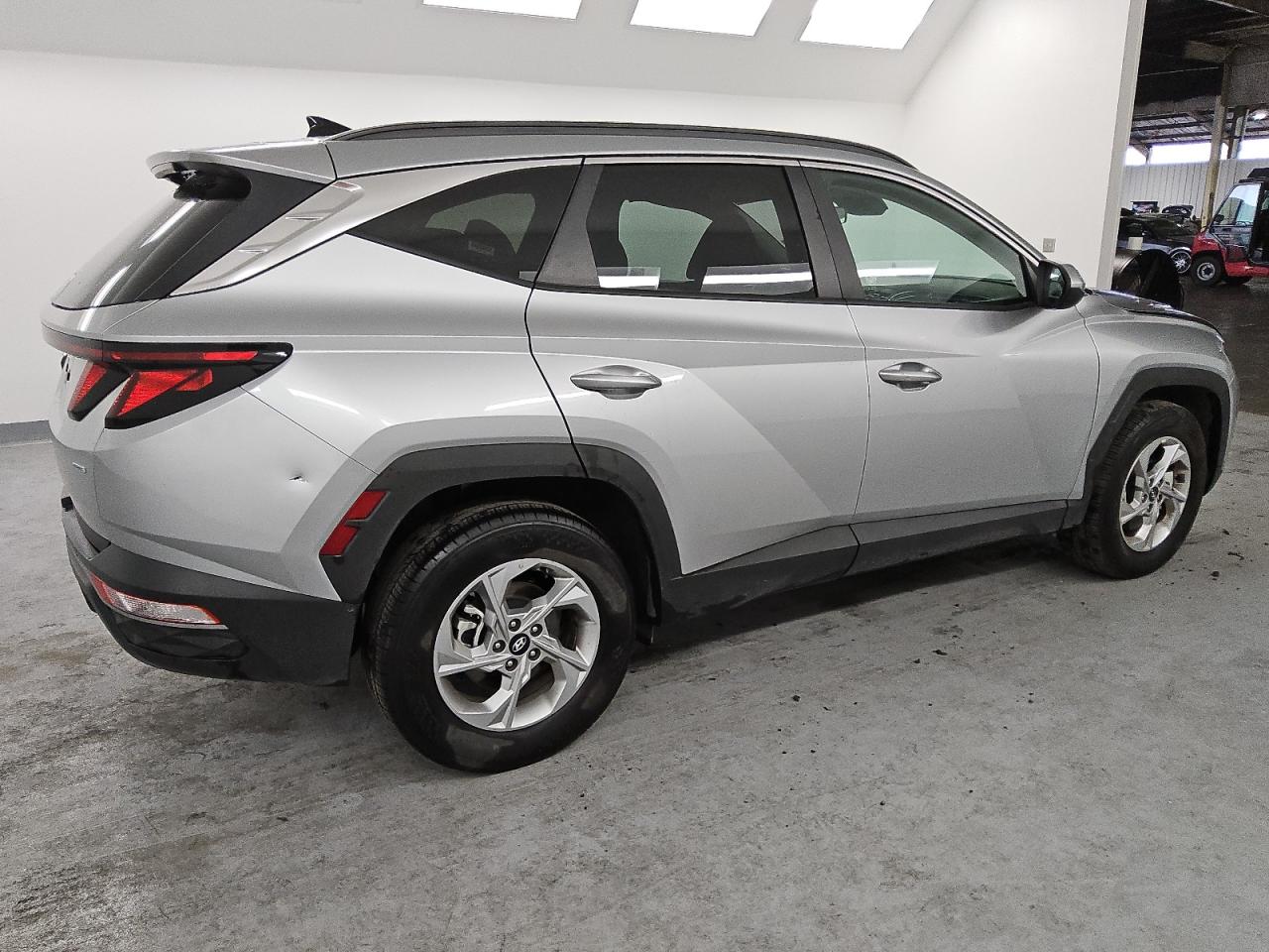 2024 Hyundai Tucson - Image 3