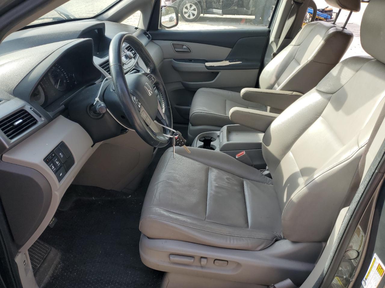 2011 Honda Odyssey - Image 7