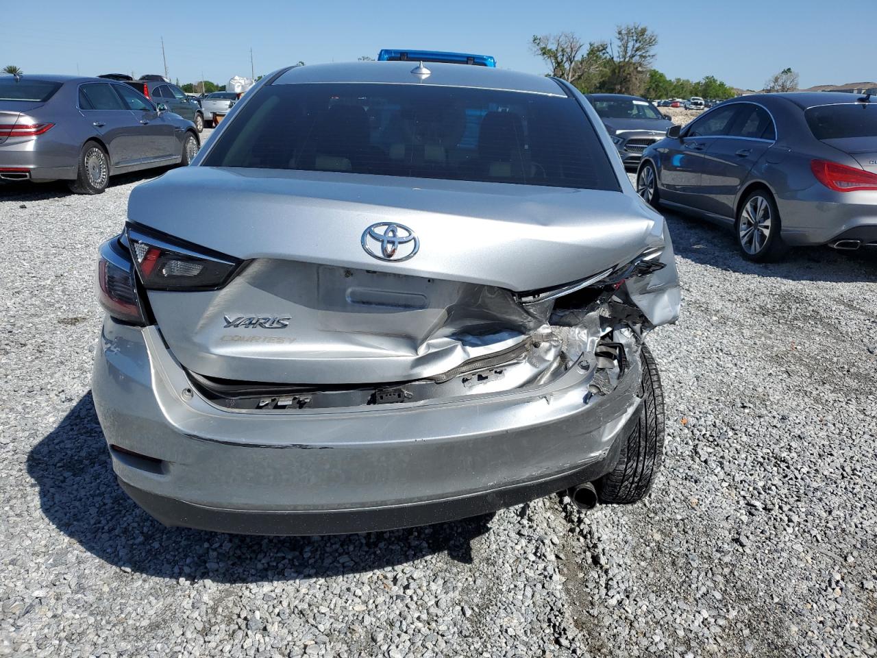 2019 Toyota Yaris - Image 6