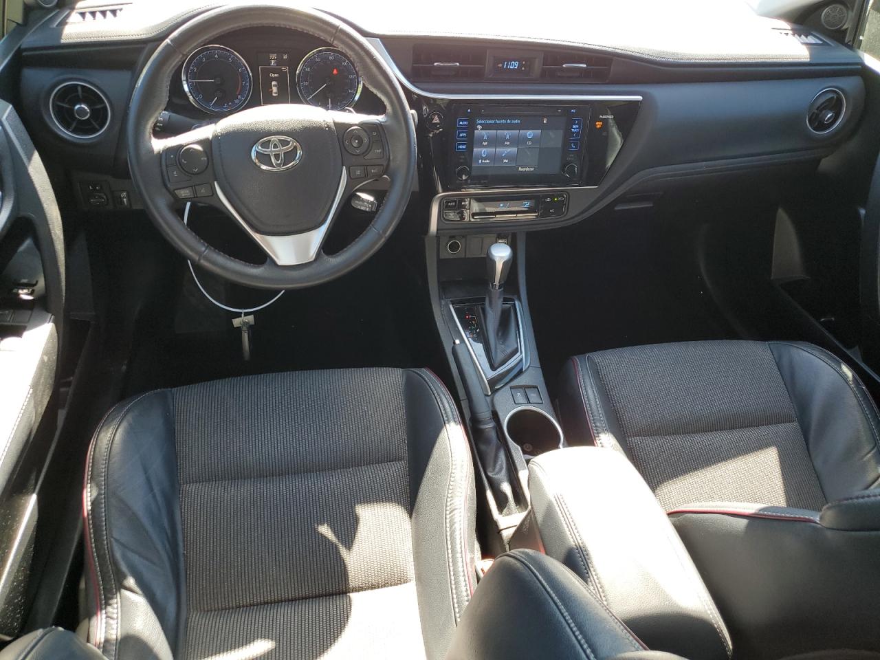 2017 Toyota Corolla L VIN: 5YFBURHE8HP608707 Lot: 49338745