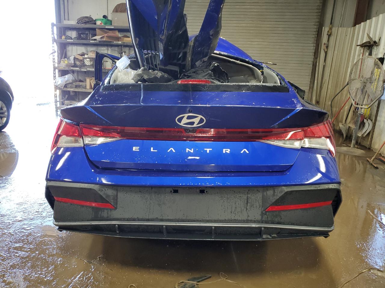 2024 Hyundai Elantra - Image 6
