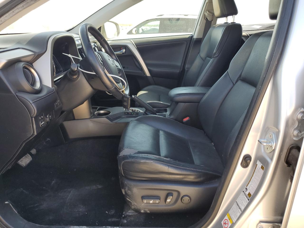 2013 Toyota RAV 4 - Image 7