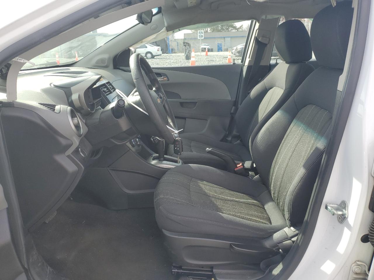 2014 Chevrolet Sonic - Image 7