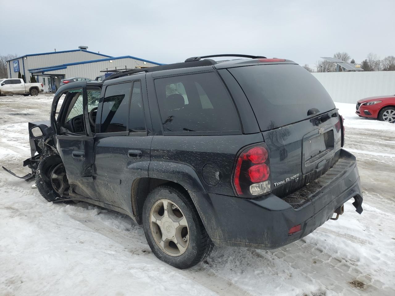2008 Chevrolet TrailBlazer - Image 2
