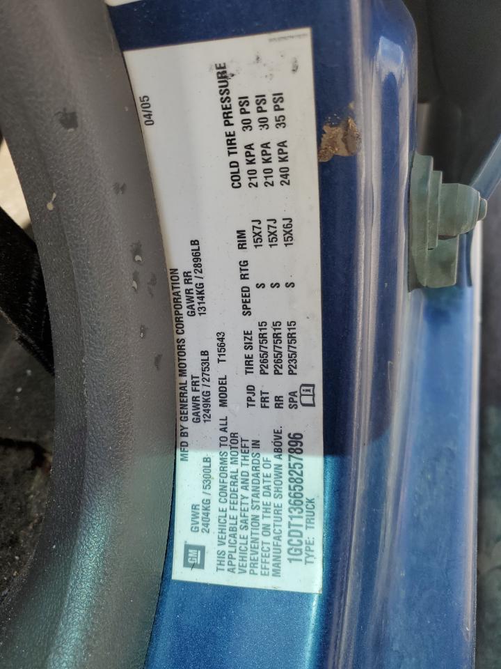 2005 Chevrolet Colorado - Image 12