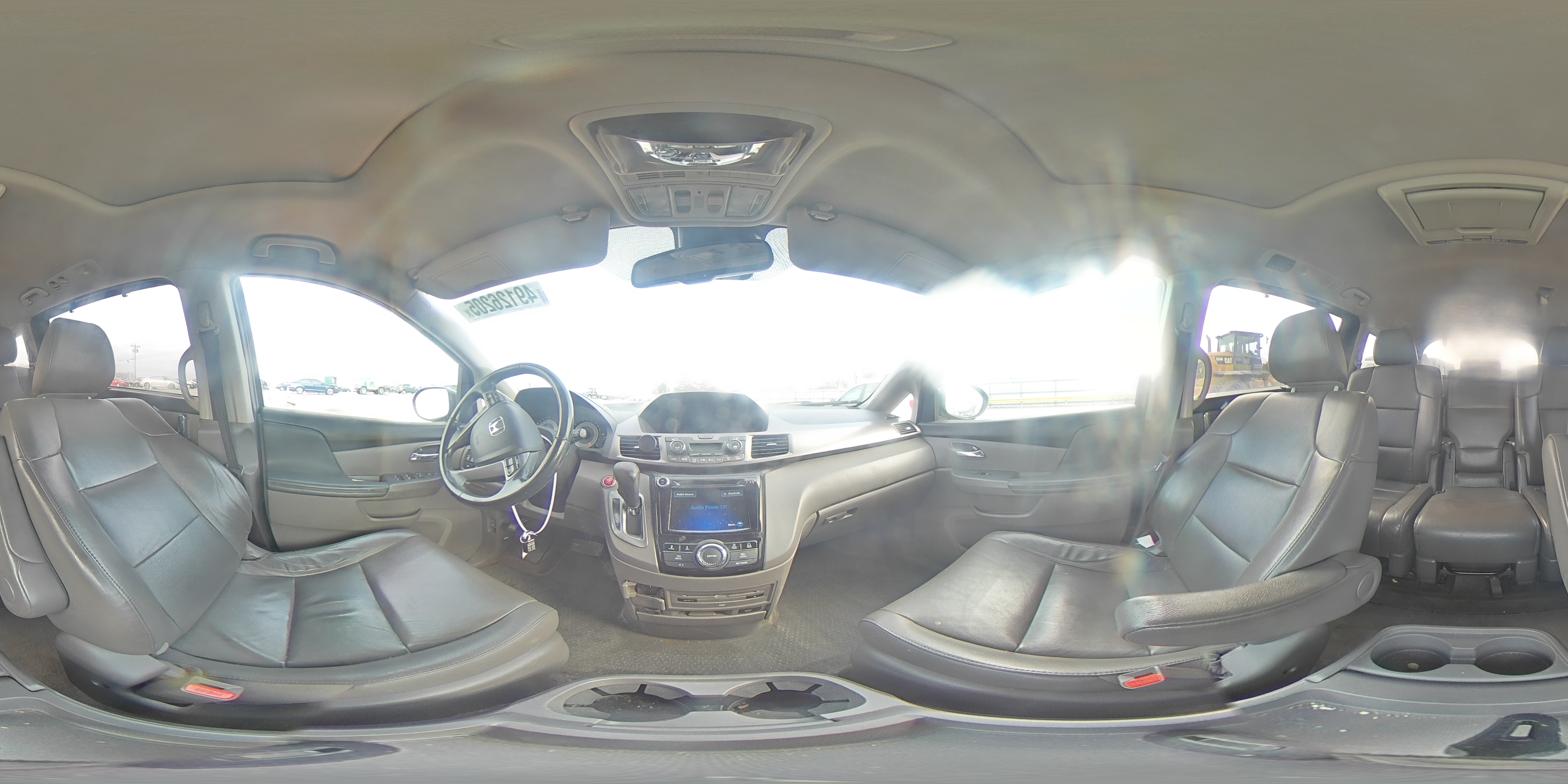 2015 Honda Odyssey - Image 15