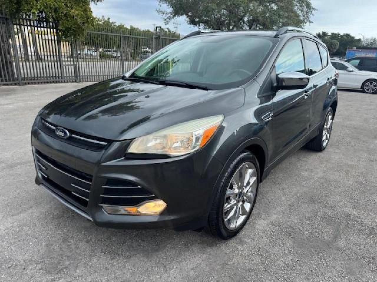 2016 Ford Escape Se იყიდება Opa Locka-ში, FL - Water/Flood