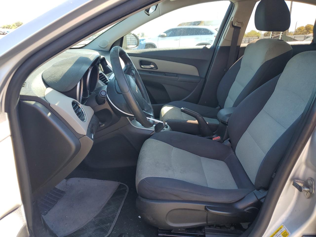 2015 Chevrolet Cruze - Image 7