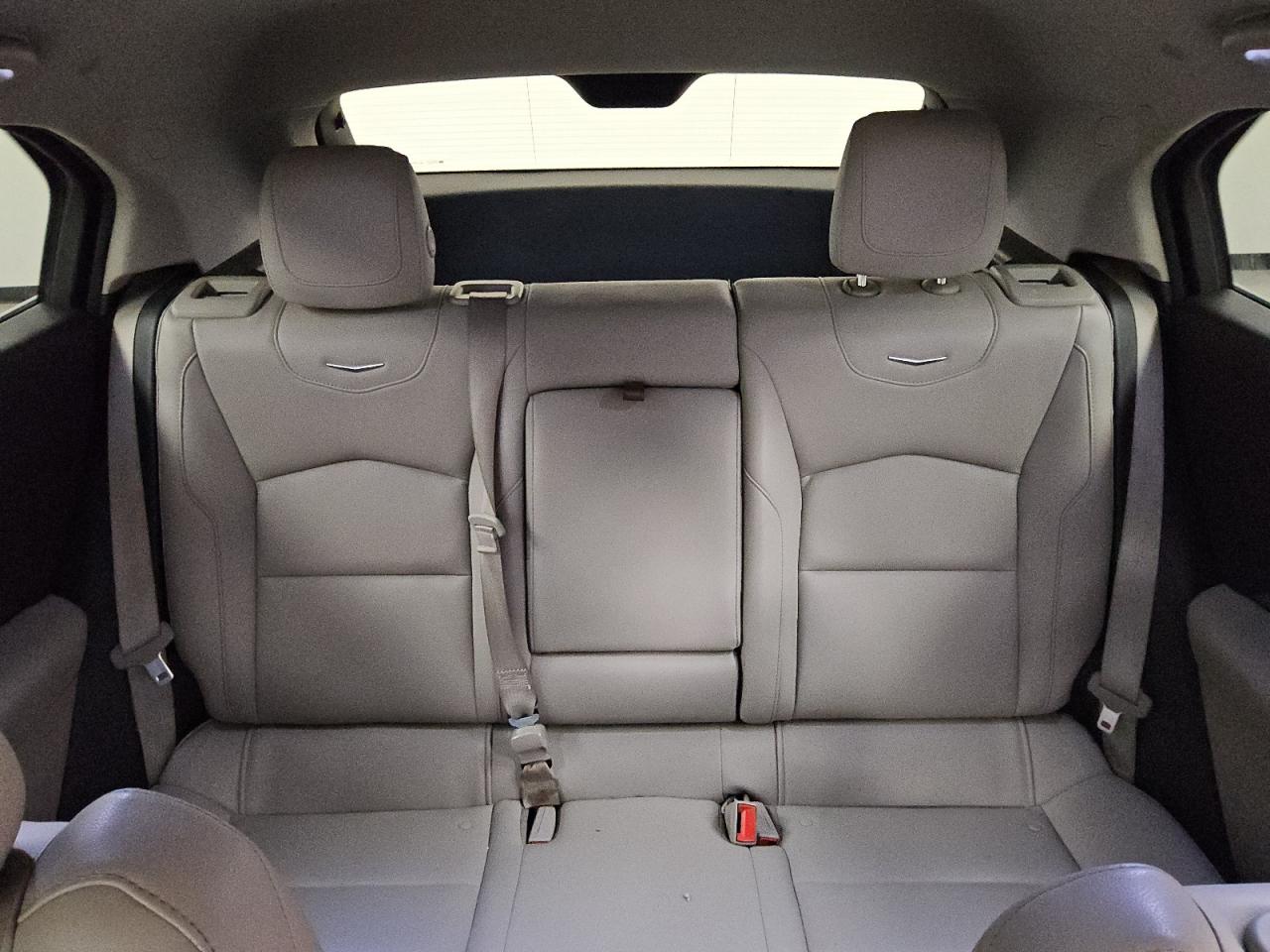 2021 Cadillac XT4 - Image 10