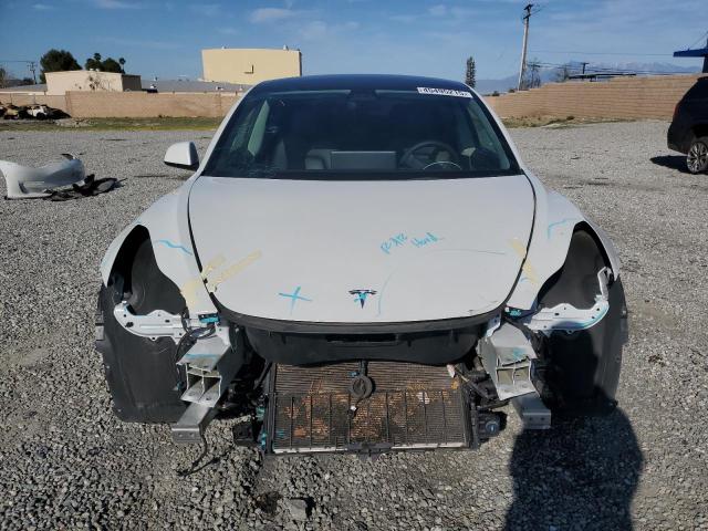  TESLA MODEL 3 2022 Белый