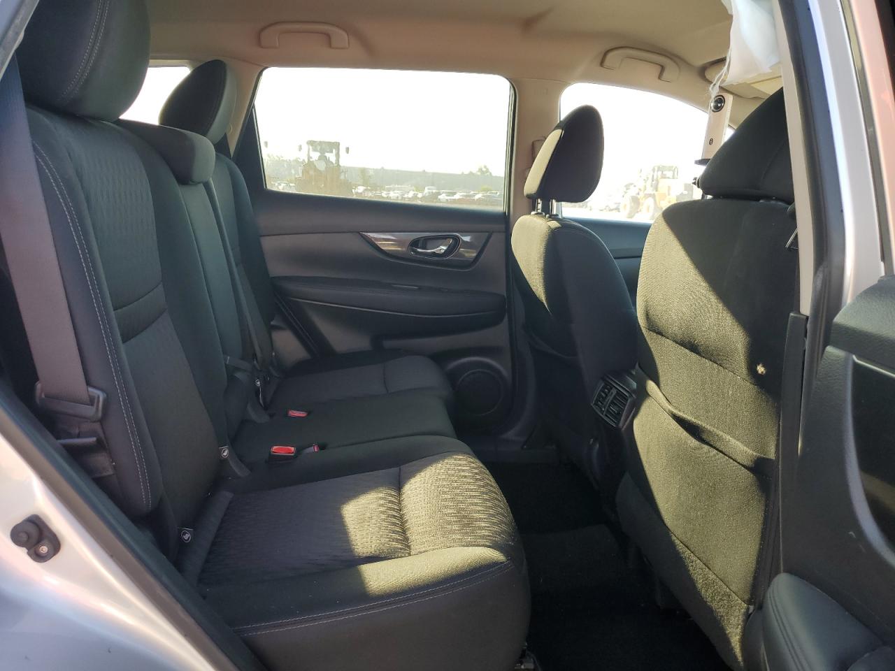 KNMAT2MT8KP527094 Nissan Rogue 2019. Фото: 10