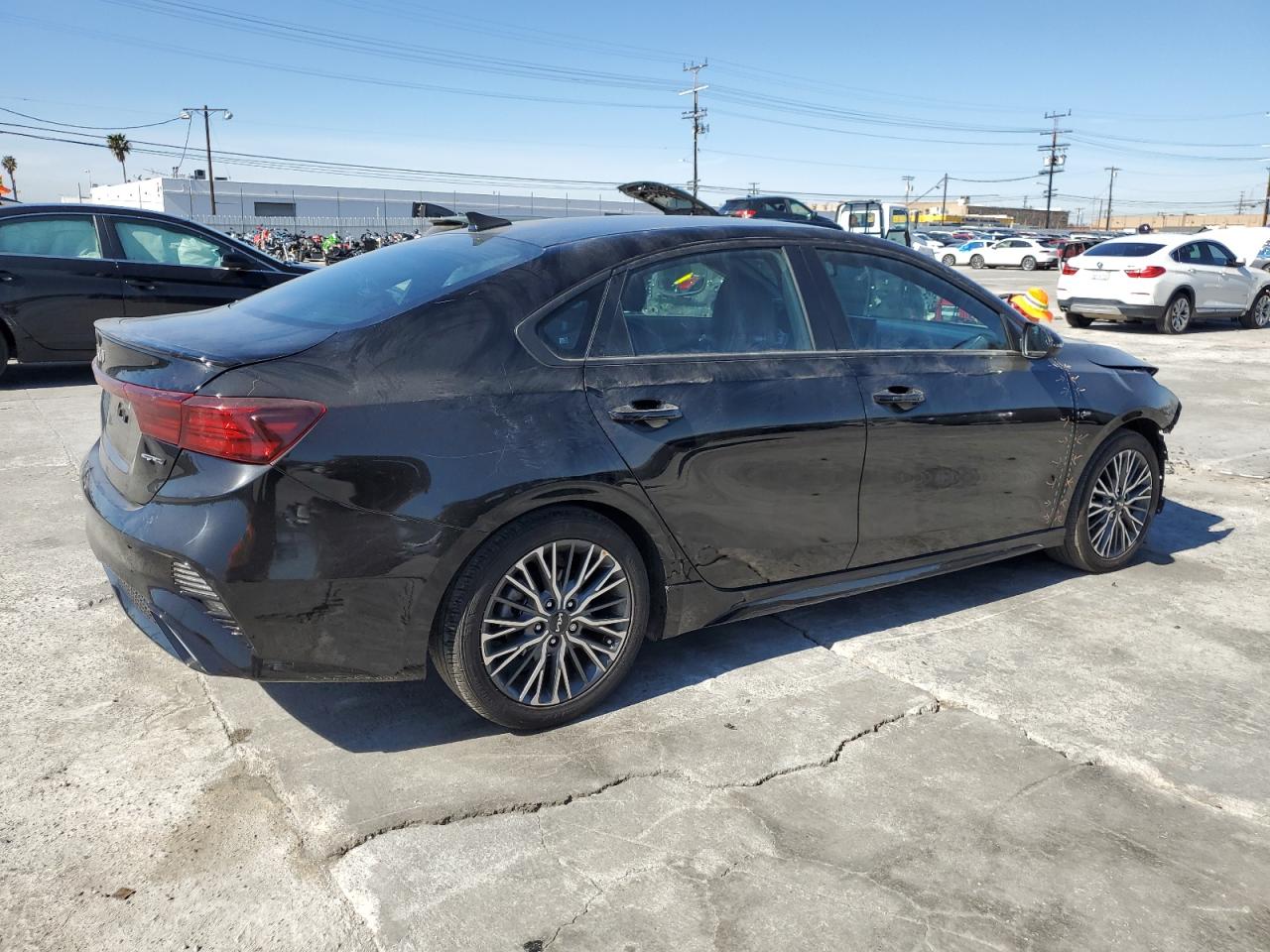 2023 Kia Forte - Image 3