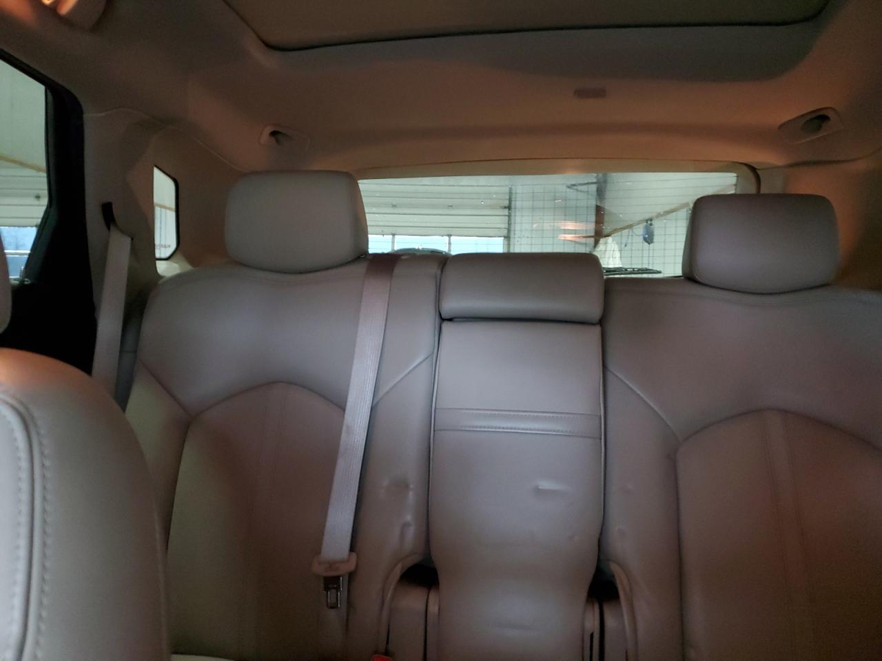 2013 Cadillac SRX - Image 10