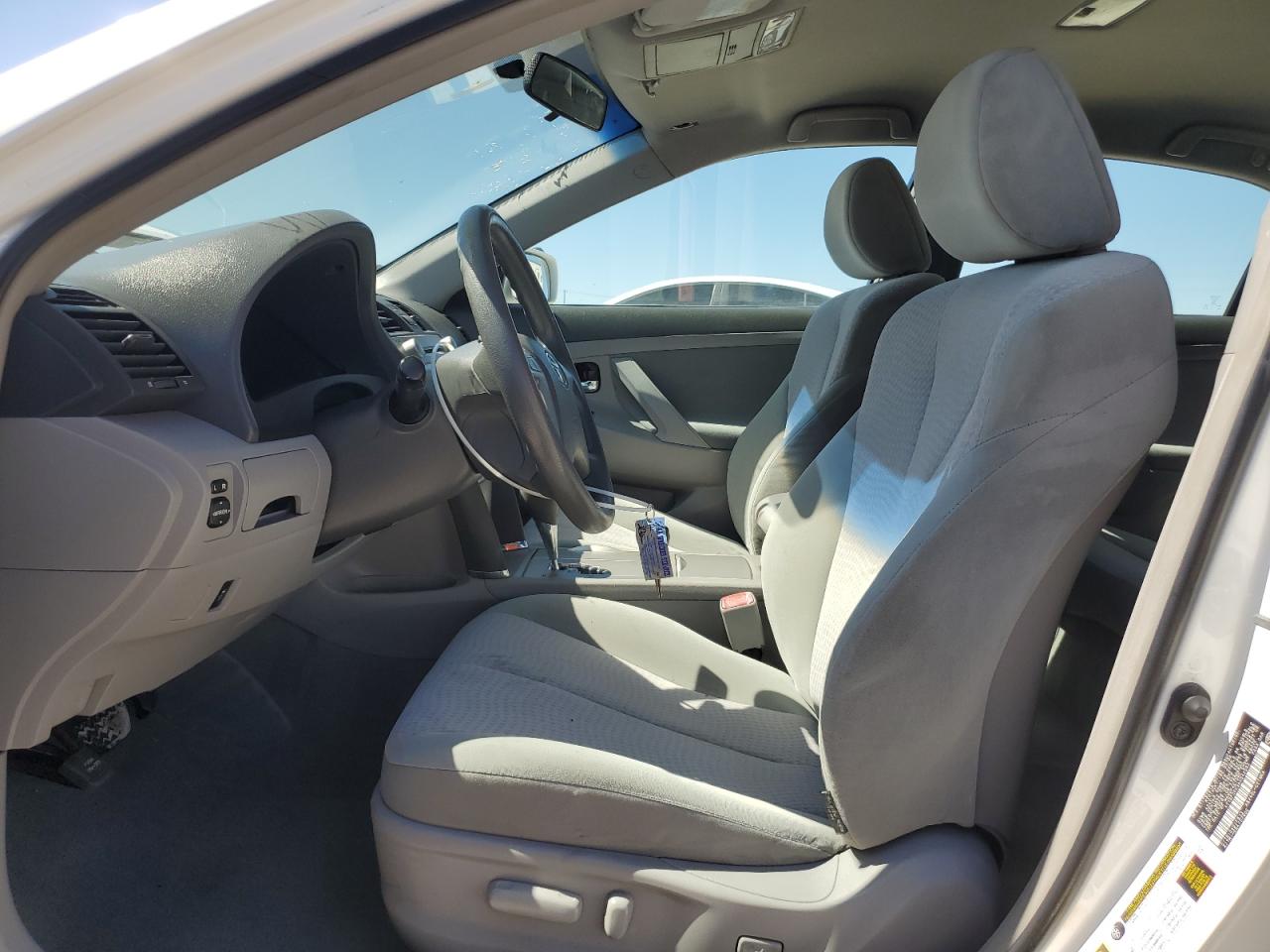 2010 Toyota Camry - Image 7