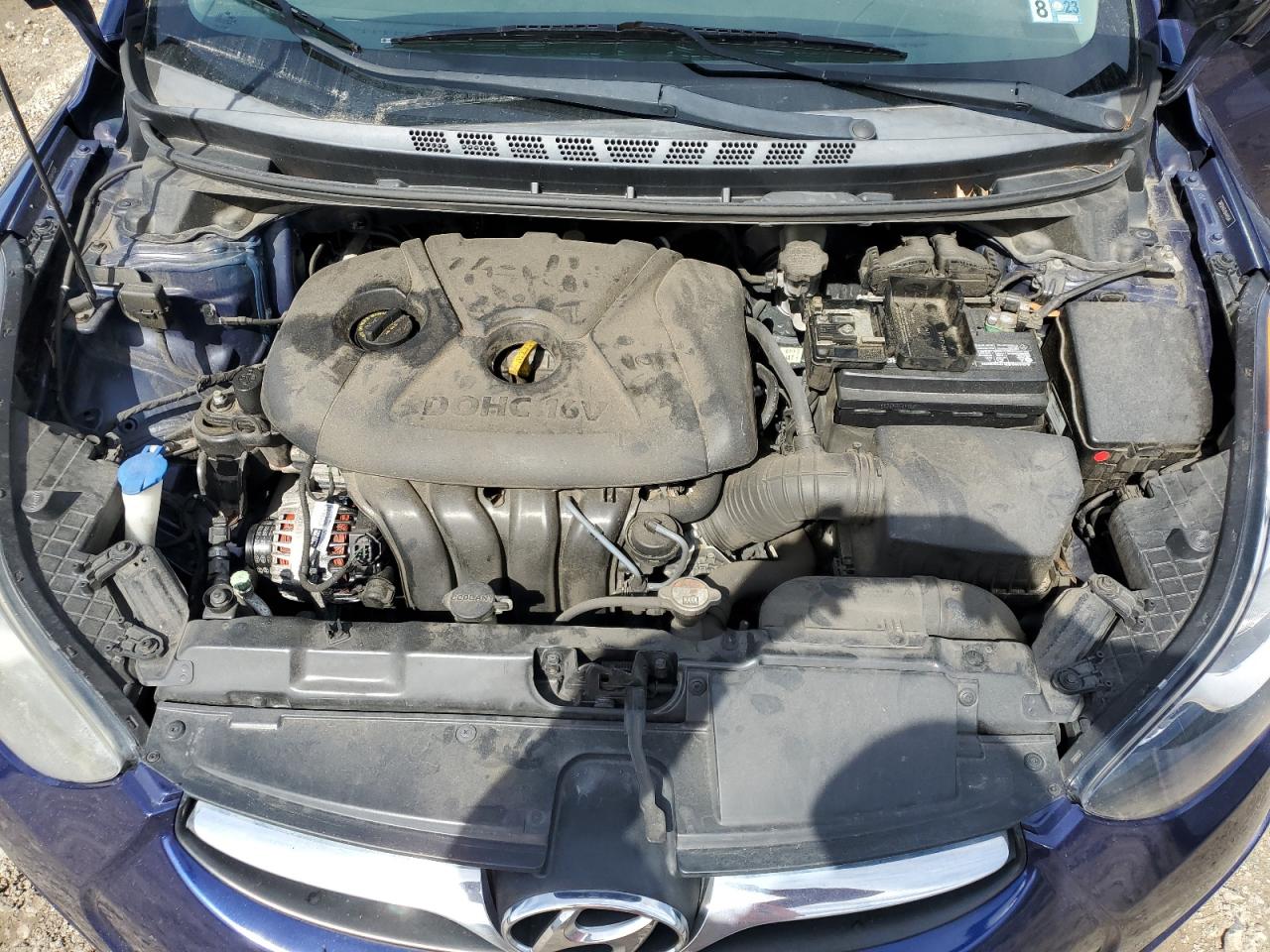 2013 Hyundai Elantra - Image 11