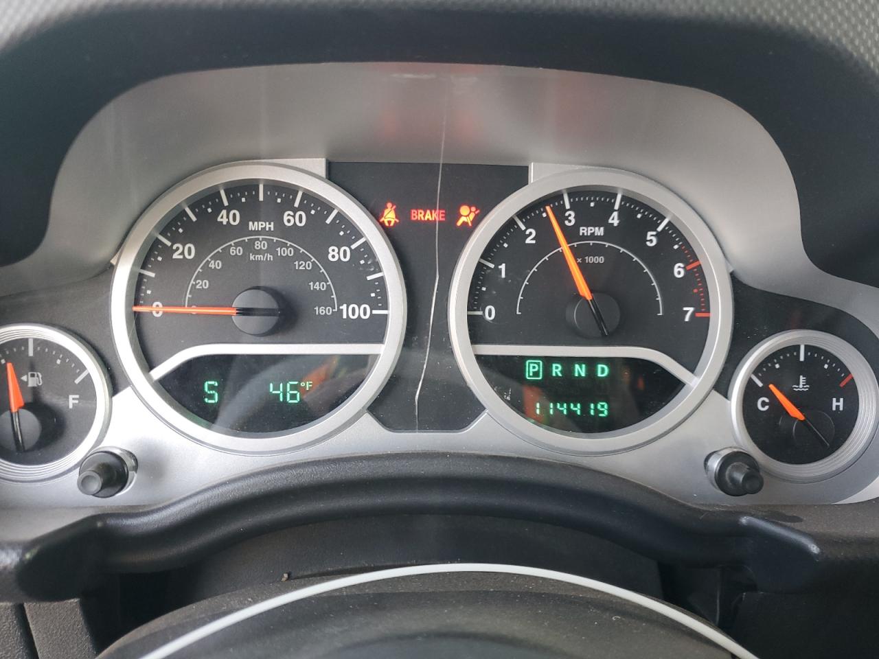 2010 Jeep Wrangler - Image 9