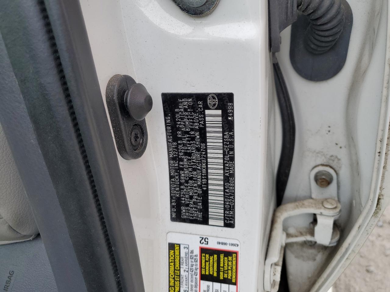 2019 Toyota Camry - Image 12