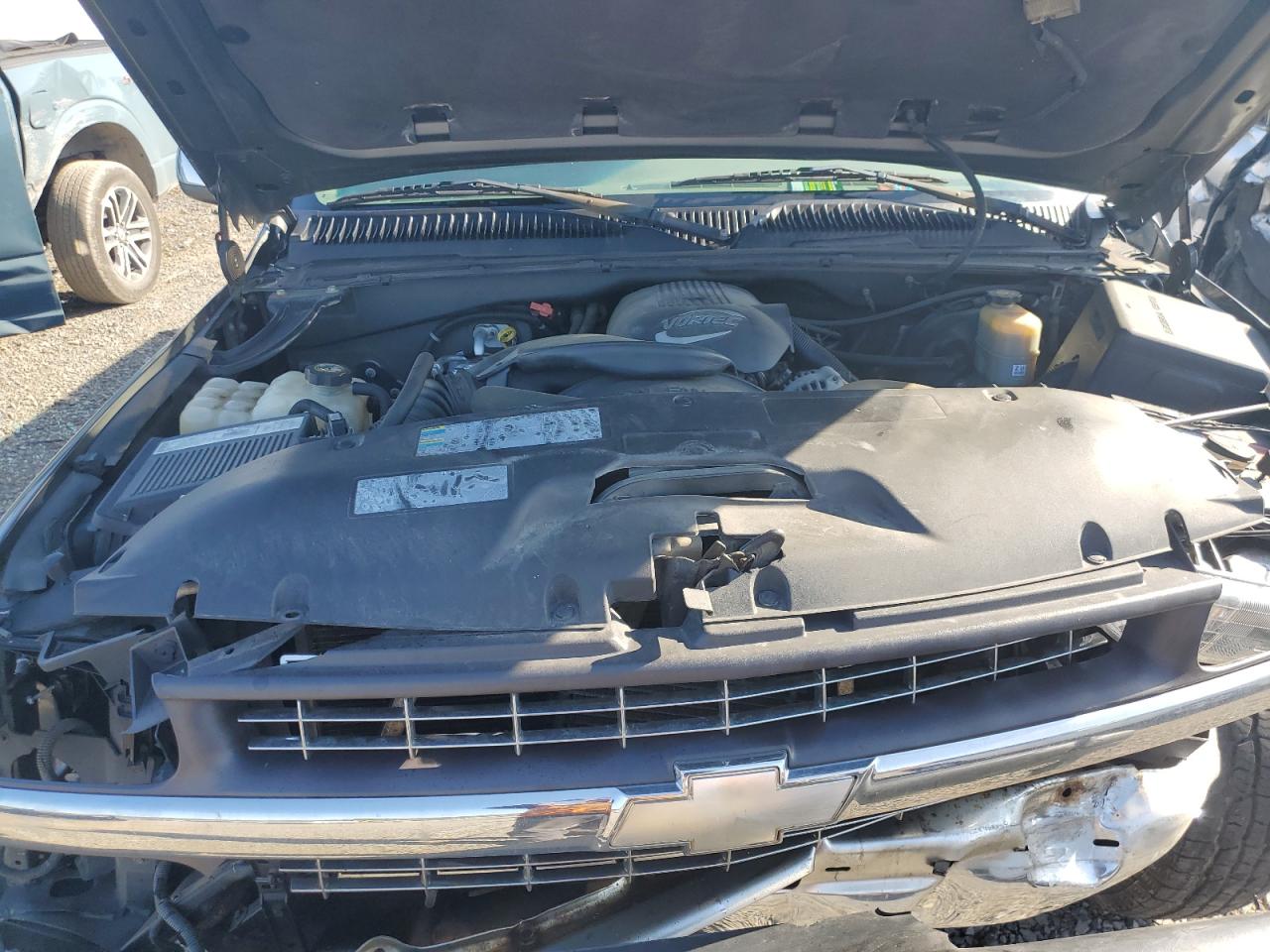 2002 Chevrolet Silverado - Image 11