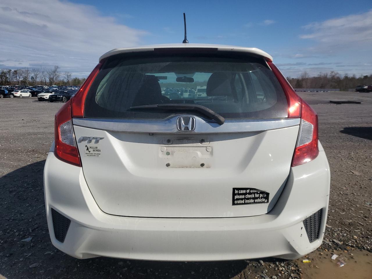 2015 Honda Fit - Image 6