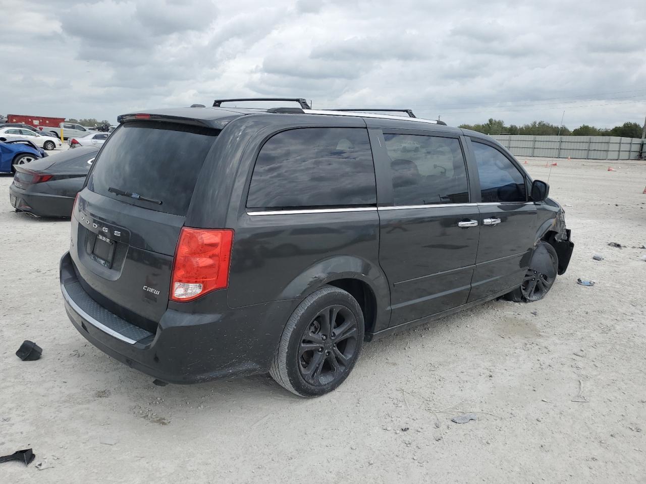 2011 Dodge Caravan - Image 3