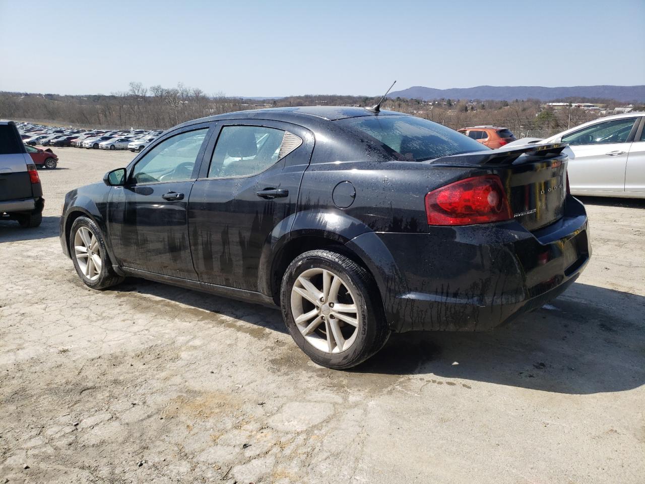2012 Dodge Avenger - Image 2