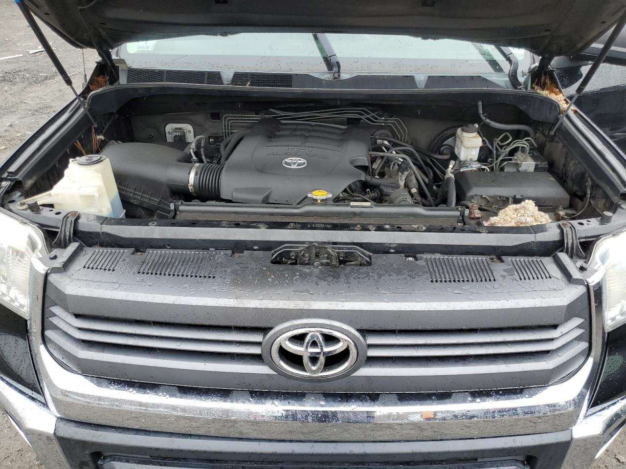 2014 Toyota Tundra - Image 11