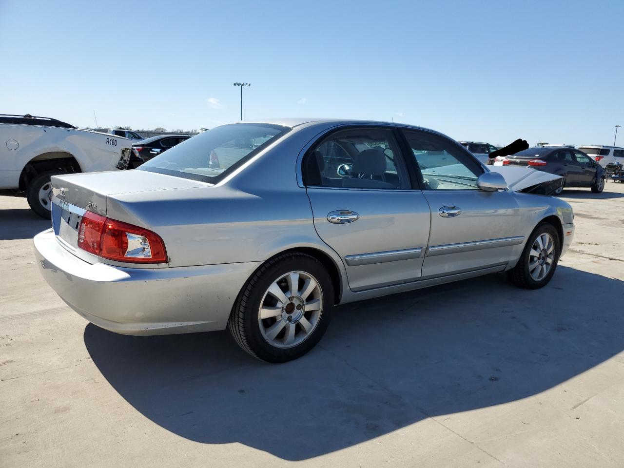 2005 Kia Optima - Image 3