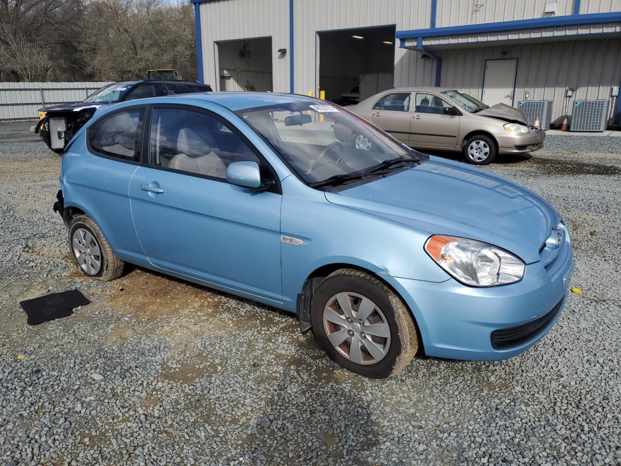 2011 Hyundai Accent - Image 4