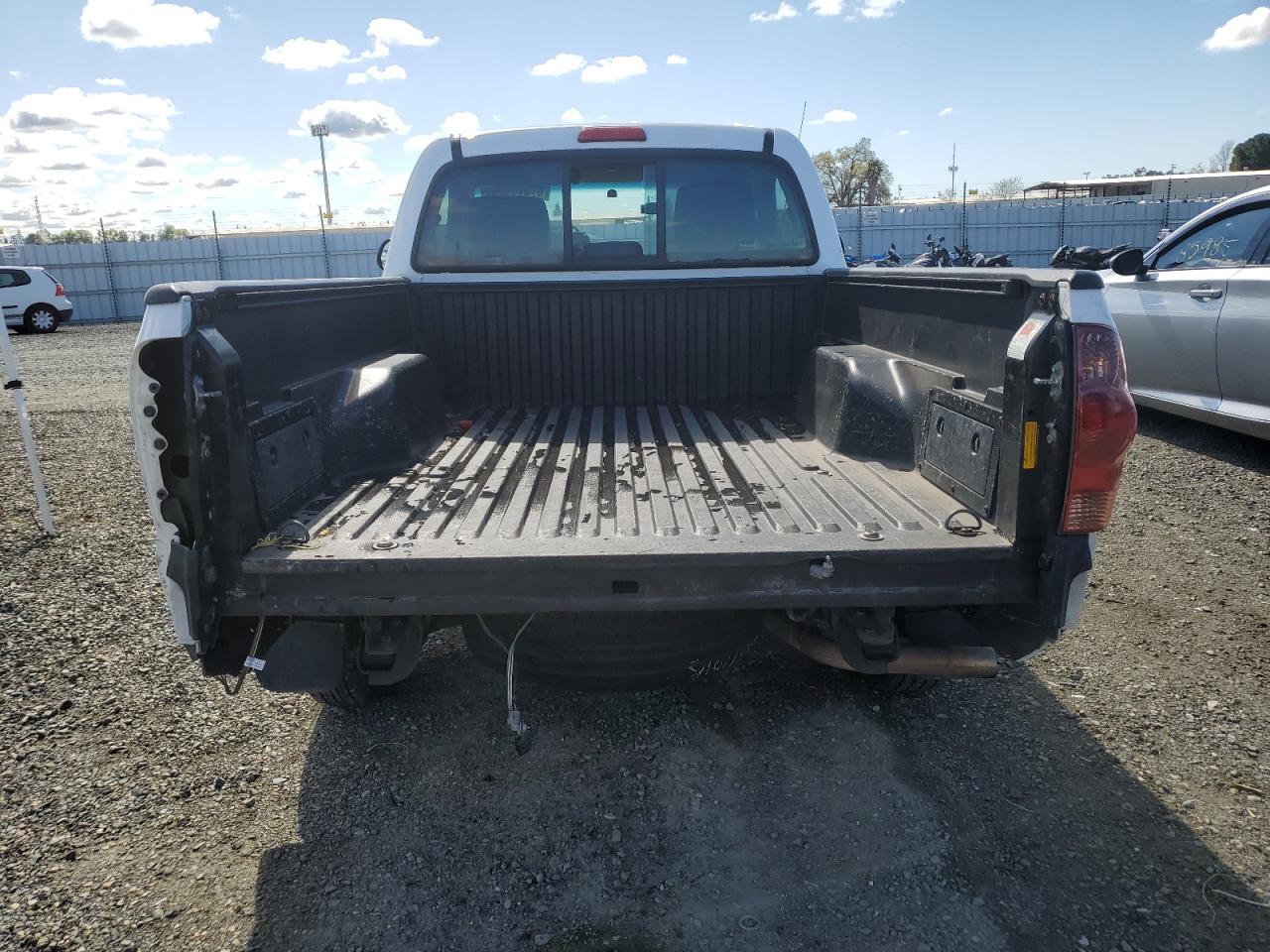 2014 Toyota Tacoma - Image 6