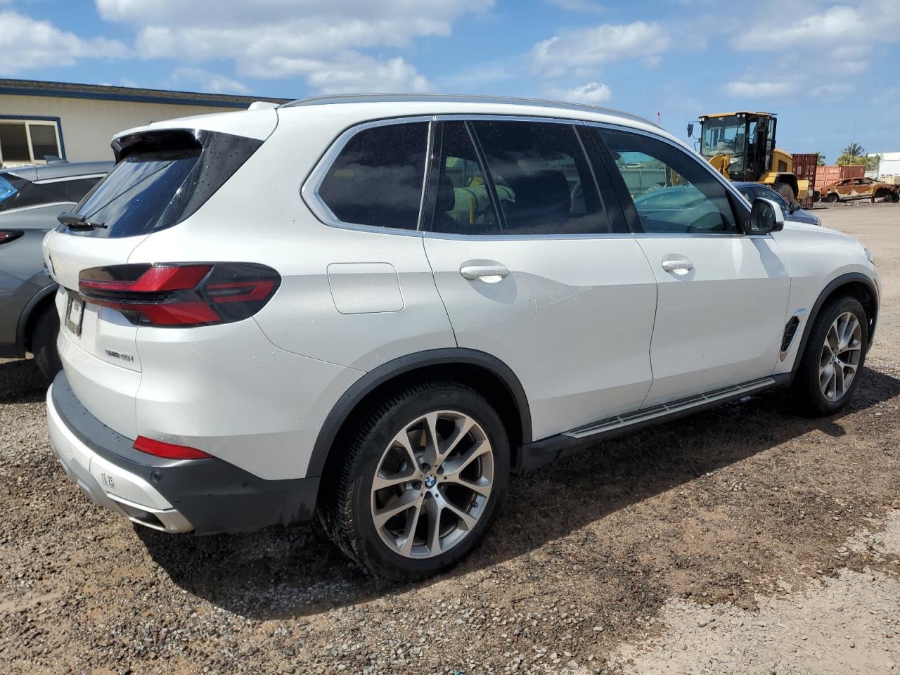 2024 BMW X5 - Image 3