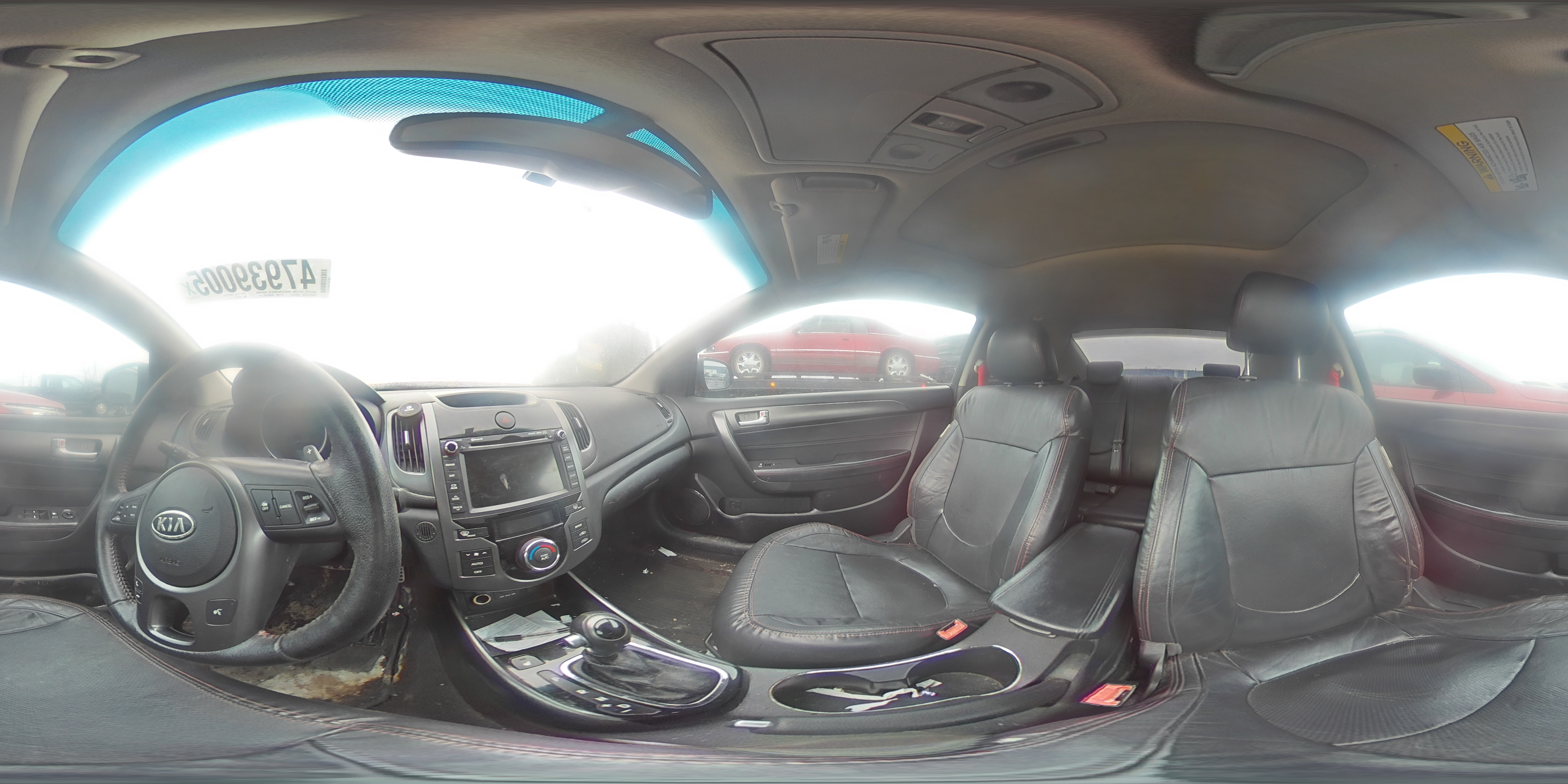 2011 Kia Forte - Image 12