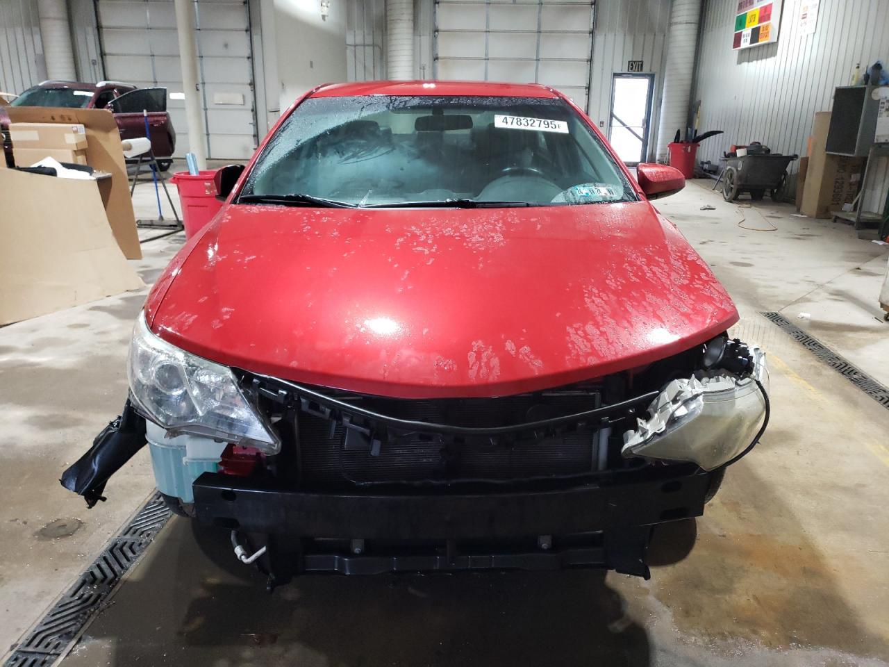 2014 Toyota Camry - Image 5